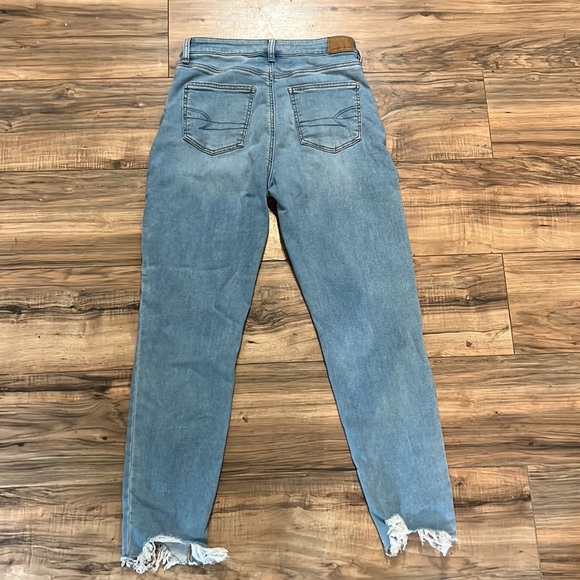 American Eagle Mom Jeans - Picture 2 of 8